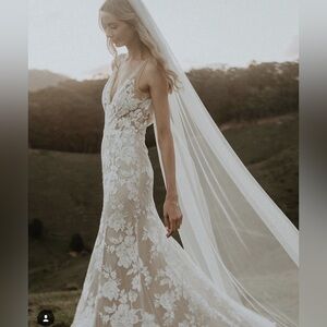 Made With Love ‘Stevie’ Fit and Flare Wedding Dress with Train *AS IS*